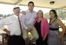 Sun shines on visitors