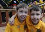 twins_93292_73.jpg