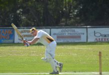 Finger delivers winning jab