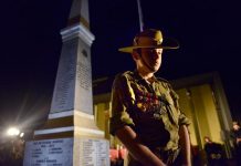 Solemn tribute to fallen heroes