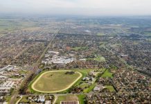 Racecourse estate off track