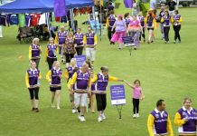 Mitch’s feet do the talking