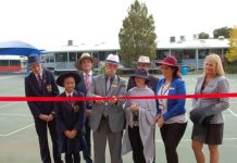 Shade sail uncovered