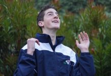 Chris gets a kick out of state selection