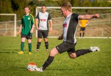 Victory for Lang Lang United