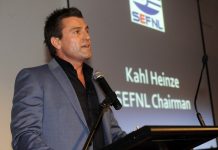 Heinze says time is right to hand over