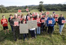 Hanson calls time-out in quarry battle