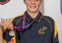 Stars shine at awards night