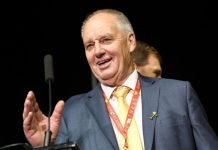 Miller announces his retirement