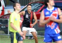 Redbacks clinch a thriller