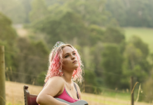 Australian Idol favourite returns home