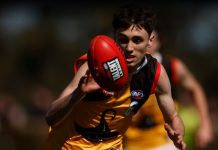 Stingrays win a thriller