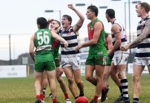 Gorging Goon sneak through