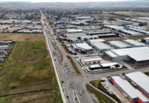 Last push to finish Racecourse Road upgrade