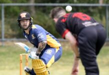Magnificent Munday scores unbeaten ton