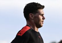 Cox lands at Redbacks