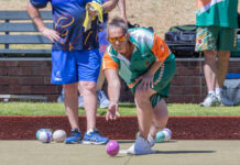 Early birds miss the worm