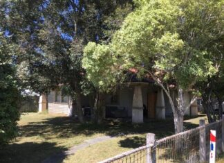 Council refuse demolition of near century-old Pakenham home