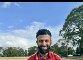Clutch Khan leads Hallam Kalora Park with destructive knock