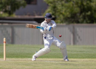 Roos bound into decider